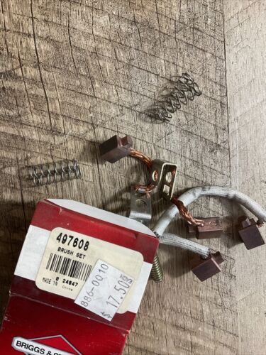 Briggs & Stratton 497608 Brush Set Kit New NOS OEM Genuine (6922746167479)
